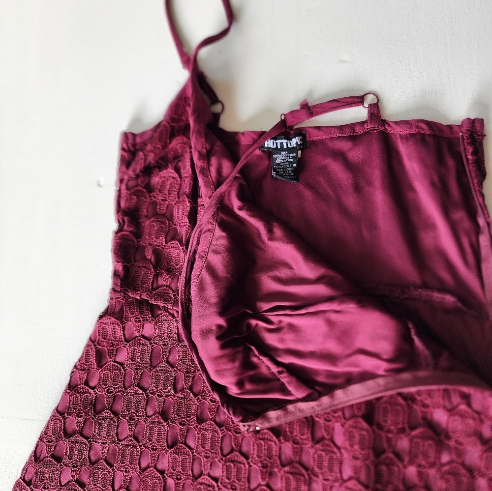 Hot Topic Skull Lace Maroon Dress - Picture 3 of 7
